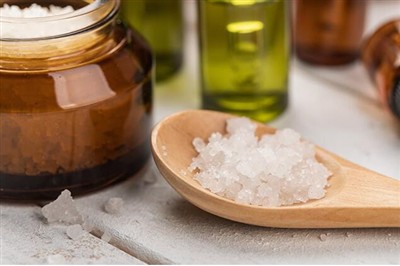 Riktig bruk og forholdsregler for badesalt